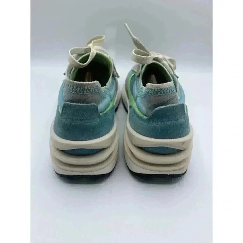 Nike Shoes Women's Size 10 Waffle One Aqua Blue Green Glow‎ DC2533-401 Running
